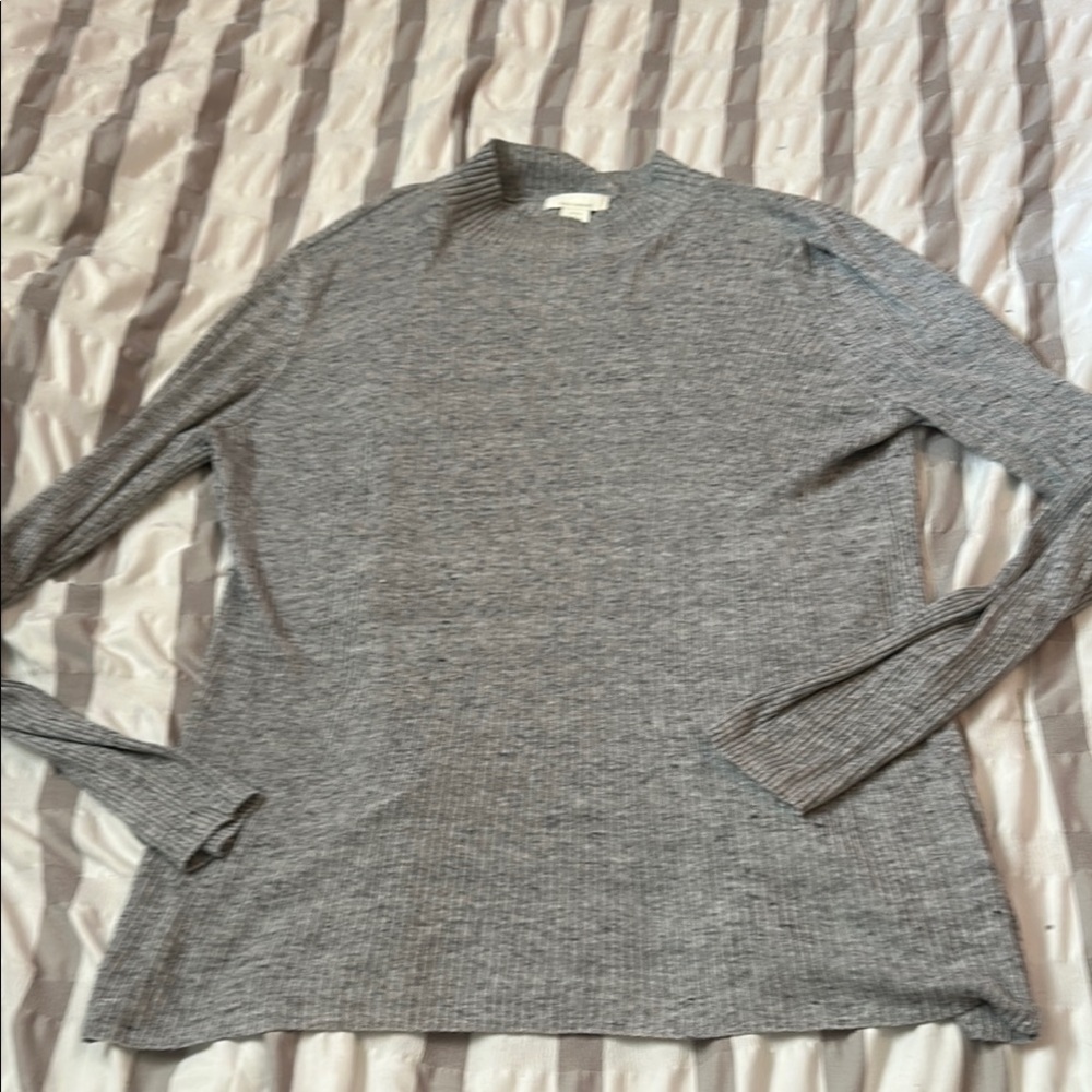 Gray Long Sleeve Top